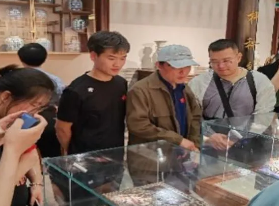 1758503183506332.png image.png